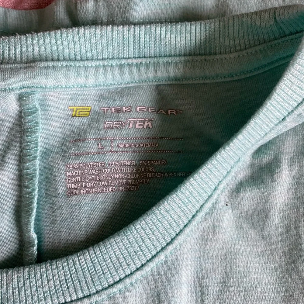 Lot of 3 tank tops - Picture 4 of 4